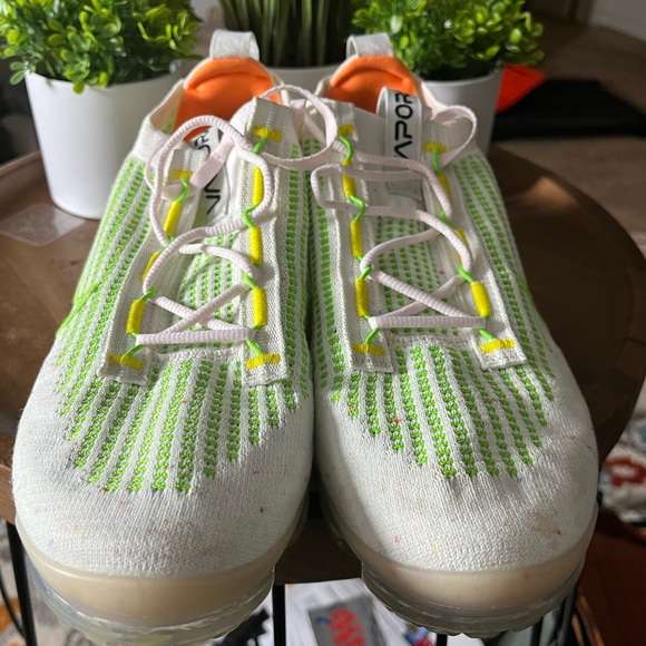 Wmns Air Vapormax 2021 Flyknit Next Nature ‘Feel love “ - Picture 2 of 4